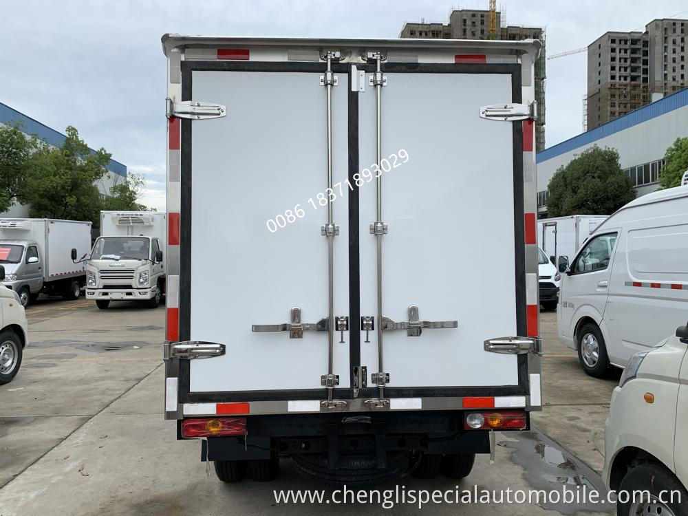 Foton 2 Tons Refrigerator Truck 4 Jpg